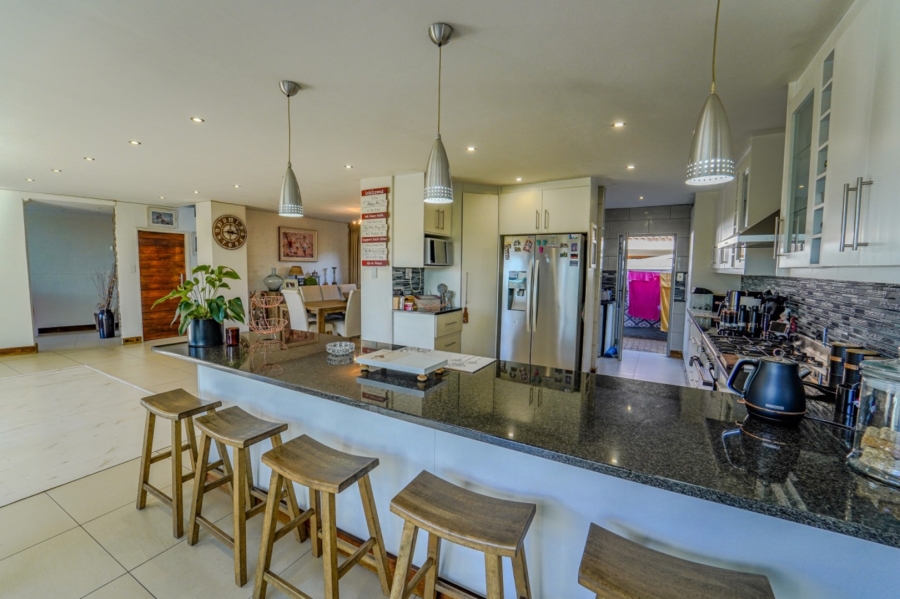4 Bedroom Property for Sale in Dan Pienaar Free State